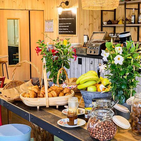 Greet Hotel Evreux Centre - Route De Normandie By Accor Экстерьер фото